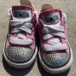 Pink Sz 5C Converse Chuck Taylor All Star Sneakers